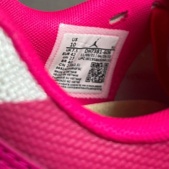 Nike Jordan Air 200E siren red pink/ white athletic sneakers Sz 10 - Picture 11 of 11
